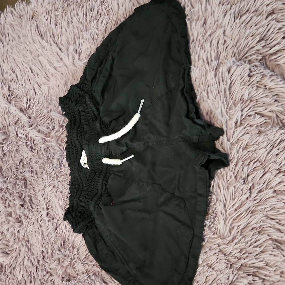 Love Tree summer shorts black M